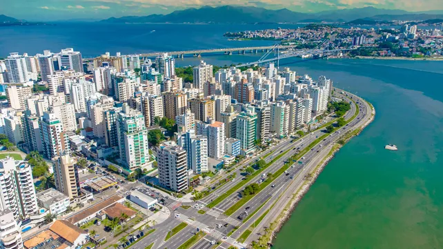 florianopolis-adobestock_584811093