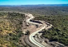 Conectar las Sierras Chicas: Pavimentan la ruta que unirá Santa Rosa de Calamuchita y Soconcho